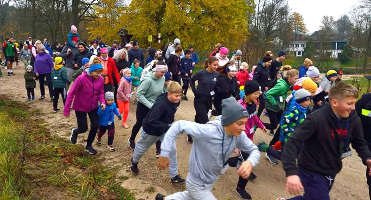Biegi, Krutyński Niepodległości edycja sportowego święta całej rodziny - zdjęcie, fotografia