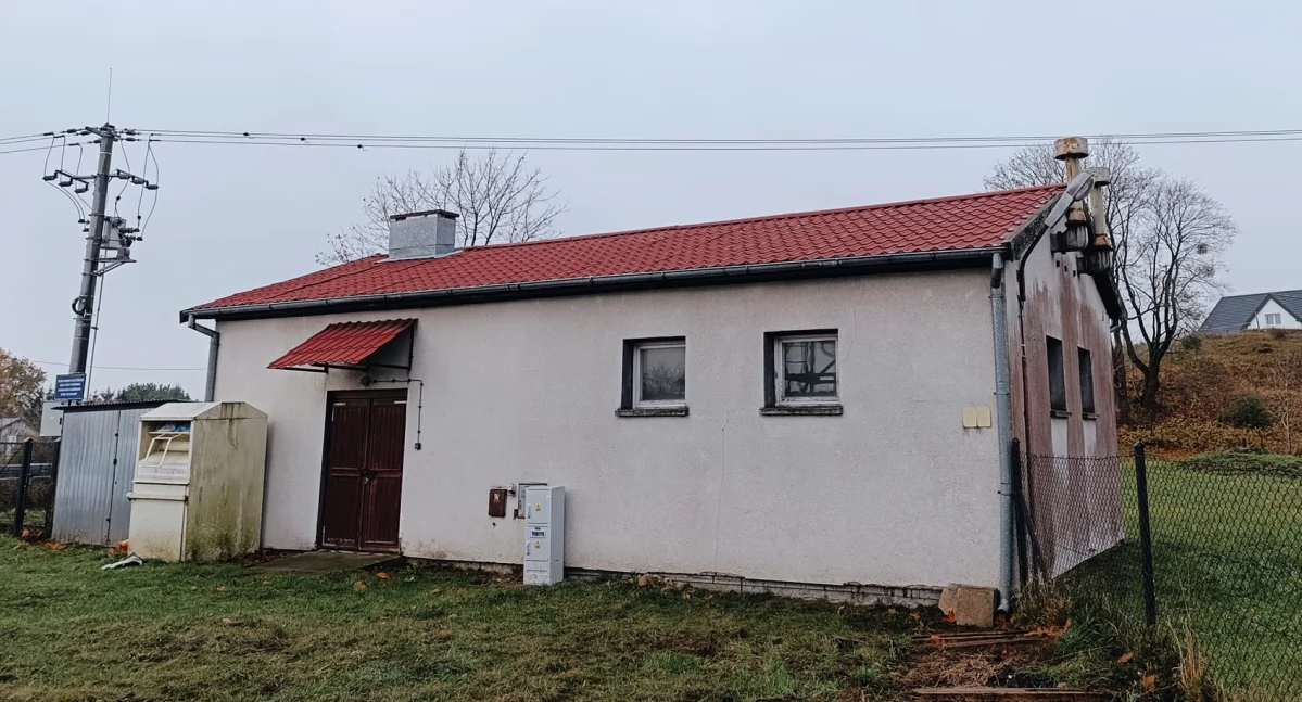 Na zdjęciu: stacja w Grabowie. Fot. archiwum gminy