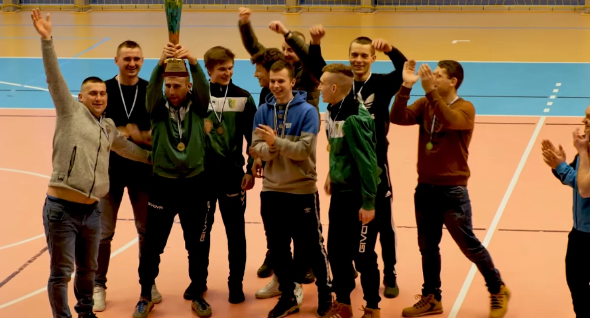 Ekipa z Wilkowa, pierwszy triumfator memoriału. Fot. MFM TV/archiwum