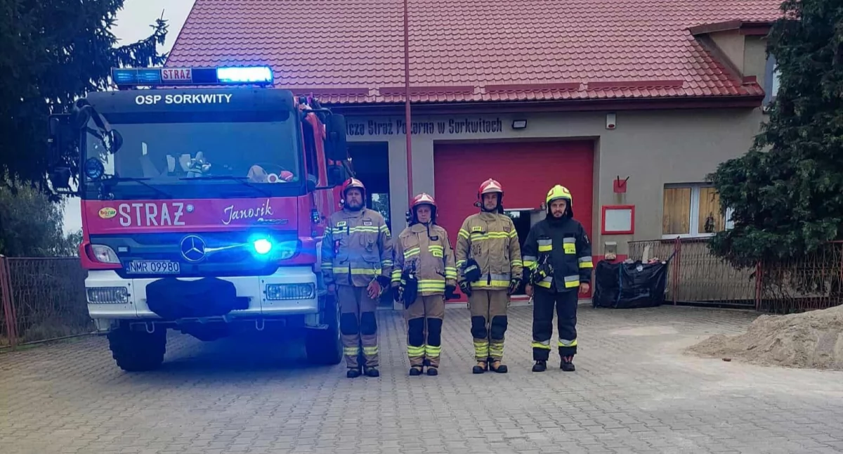 Fot. Strażacy-ochotnicy z Sorkwit w gotowości. Fot. archiwum jednostki