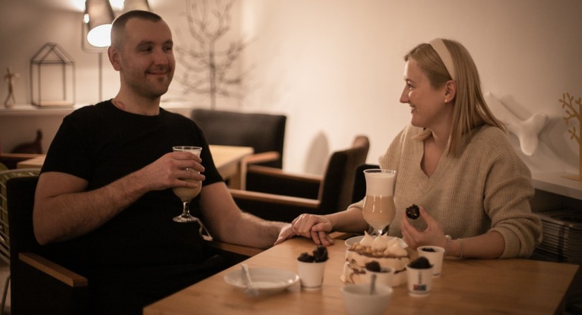 Maja i Michał w Walentynki udali się na słodką randkę do Cudo Cafe (Foto-percepcja/Emilia Turek)