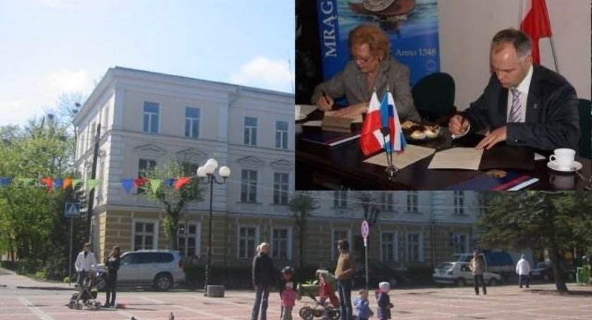 Umowa o partnerstwie pomiędzy władzami Mrągowa i Zielenogradska zawarta została w 2011 roku. Fot. archiwum UM