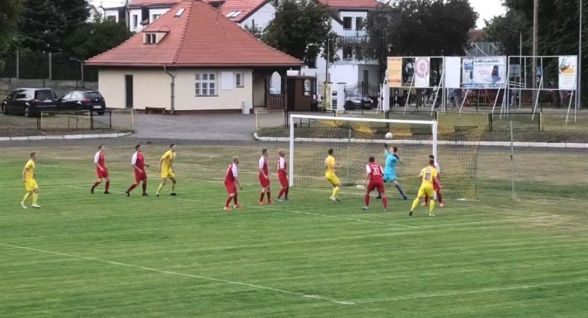 Mrągowia pokonała w derbach miasta drużynę Mini Soccer Academy aż 9:0.