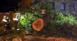 Ostrzeżenie meteorologiczne dla powiatu mrągowskiego – możliwe burze z silnym wiatrem i deszczem