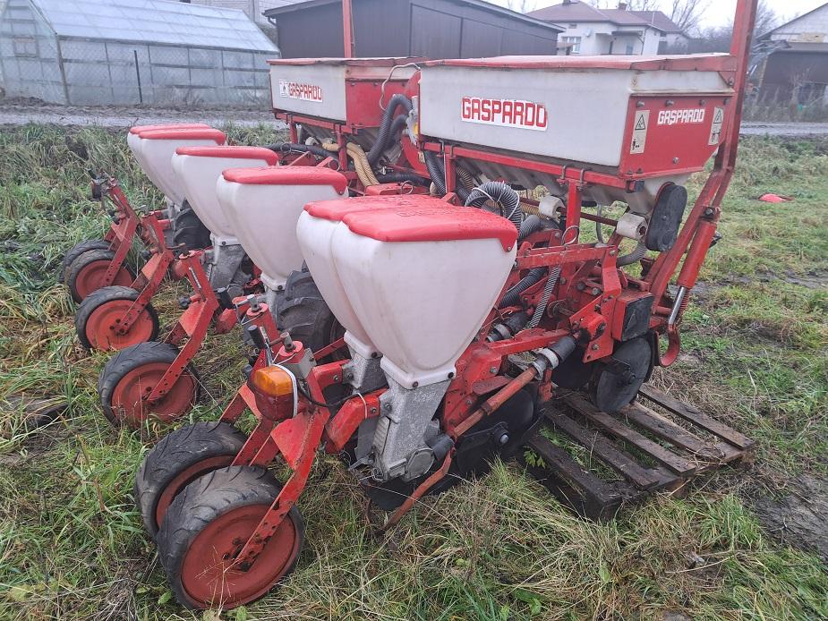 ciągnik massey ferguson 3120 silnik 6 turbo...