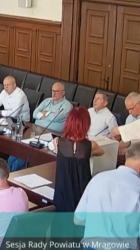 Pieńkowski pozostaje. Zmiana tylko na stanowisku wiceprzewodniczącego Rady Powiatu