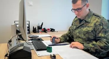 Obywatele Indonezji pracowali na czarno w jednym z zakładów na terenie powiatu mrągowskiego