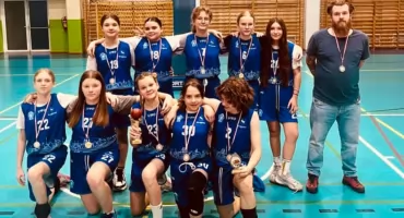 Srebro koszykarek As Mrągowo na III Elk Cup