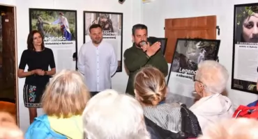 Wystawa legend Warmii i Mazur w Krutyni. Magiczny wernisaż w Galerii Nad Mukrem