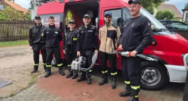 Nowy sprzęt hydrauliczny dla druhów z OSP Machary