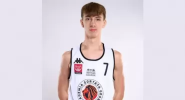 Mateusz Luszowski rzucił 34 punkty w II lidze. Świetny mecz wychowanka AS Mrągowo