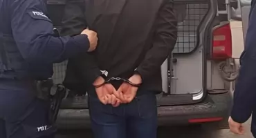 Miłosny gest zakończył się zatrzymaniem. Poszukiwany 