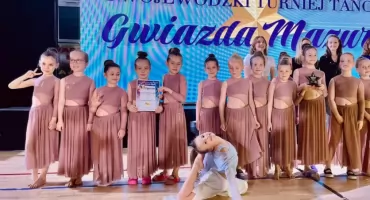 Złoty weekend młodych tancerek z Mrągowa! Najpierw sukces w Piszu, potem worek medali w Giżycku