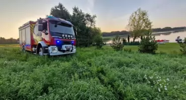 Pusta łódka dryfowała po jeziorze. Na szczęście alarm okazał się fałszywy