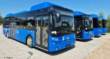 Od września duże zmiany w mrągowskiej komunikacji. Więcej kursów, nowe przystanki i elektryczne autobusy