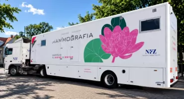 Bezpłatna mammografia w Mrągowie. W sierpniu mammobus przyjedzie dwa razy