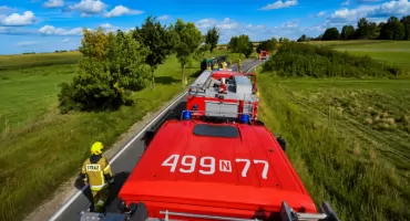 „Nie wiecie, do kogo jedziemy”. Strażacy z Woźnic apelują do kierowców