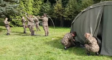 Pięć dni wojskowego szkolenia. Kadeci z CKZiU rozpoczęli obóz w Mrągowie