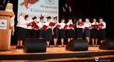 Dwadzieścia lat nauki, pasji i przyjaźni. Mrągowski Uniwersytet Trzeciego Wieku rozpoczął nowy rok
